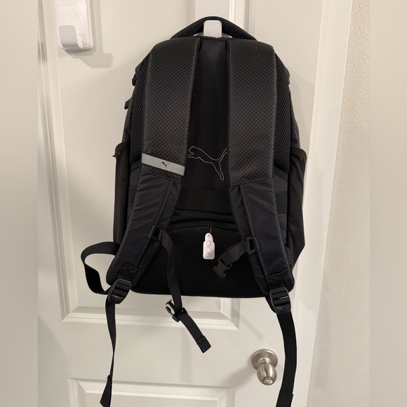 NWT Puma large backpack - Picture 2 of 5